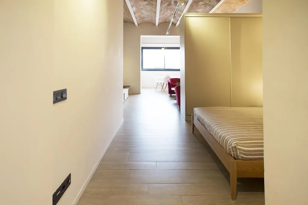 Barcelona Inloft Apartment